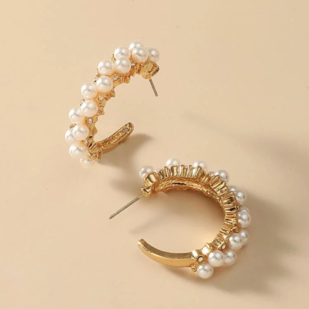 Small Rhinestone Pearl Hoop - Picture 2 of 5